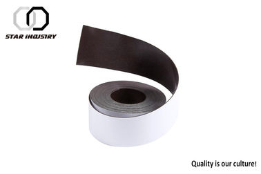 Magnes gumowy do druku z PVC, szerokość taśmy magnetycznej gumy 620 mm z UV